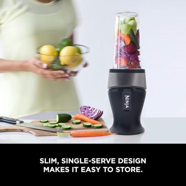 815BTQJzJ9L._AC_SL1500_ Ninja Fit Compact Personal Blender review Powerful 700-Watt Portable Smoothie Maker for Everyday Use